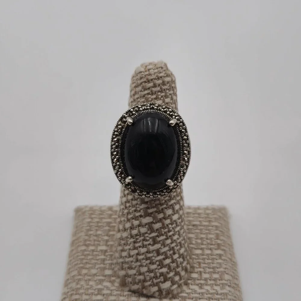 Size 6 Sterling Silver Worn Onyx And Marcasite Ring A1785 - Picture 1 of 9